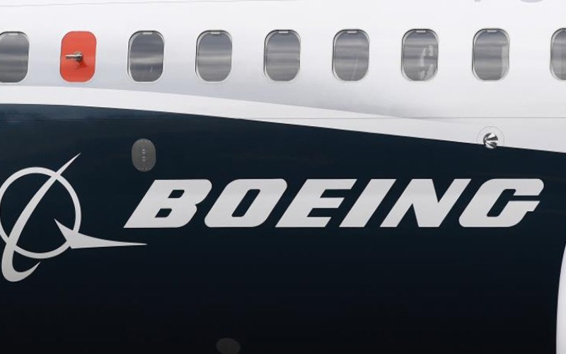 Boeing duplica recorte de plantilla tras otro trimestre de pérdidas