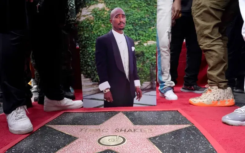 Paseo de la Fama de Hollywood reconoció el legado del rapero Tupac Shakur