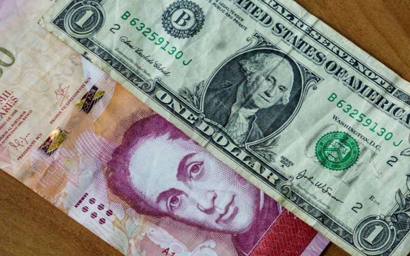 Dólar del BCV cierra este jueves en Bs.2.381.793,65
