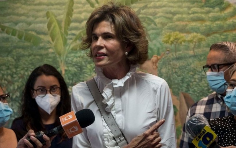 Justicia de Nicaragua deja fuera de las presidenciales a Cristiana Chamorro