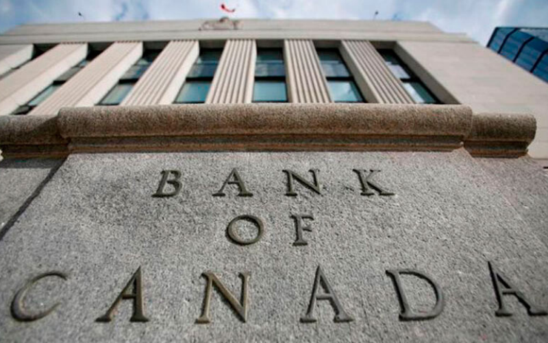 Banco de Canadá recorta de emergencia los tipos de interés a 0,25 %