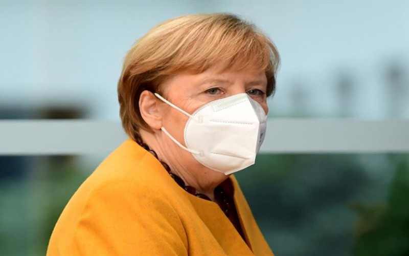 Canciller Angela Merkel advierte que el sistema sanitario se acerca a su límite
