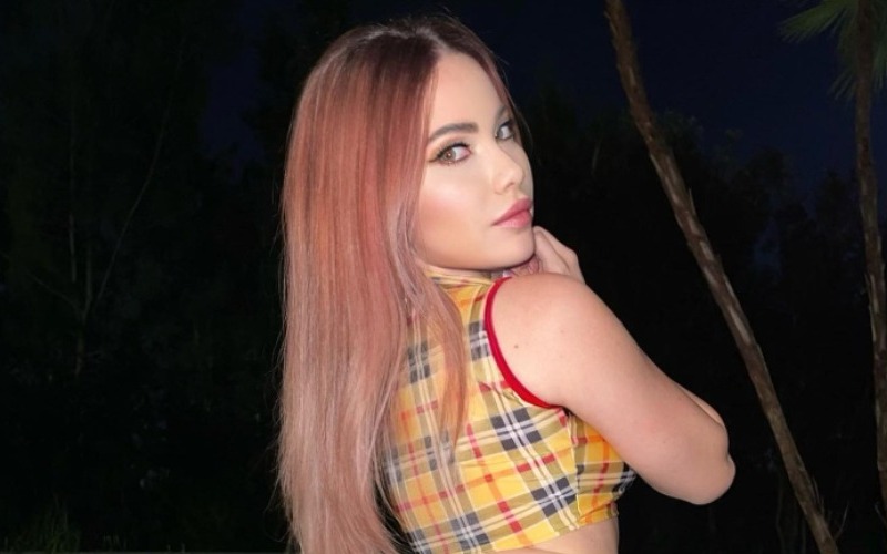 NV | Influencer Michi Marin presentó a su hija en redes sociales
