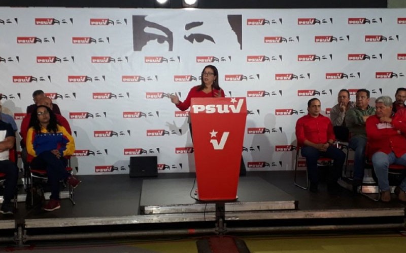 Tania Díaz espera que sea levantada la medida de desacato de la AN