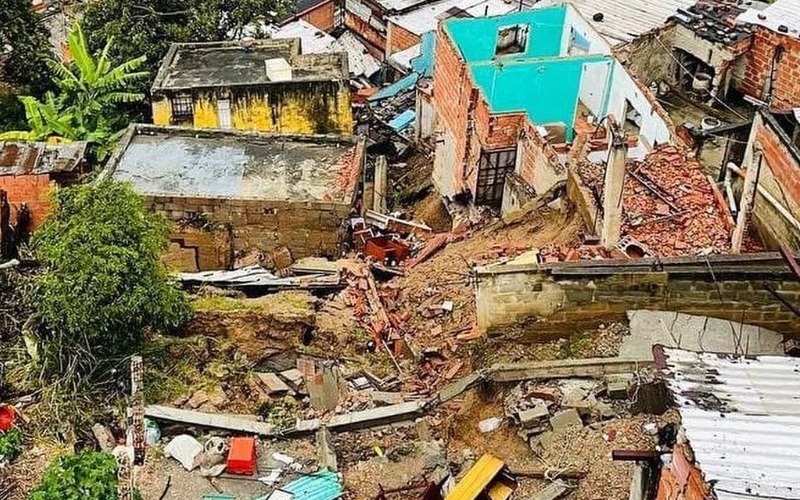 Al menos 162 familias afectadas por las lluvias y deslizamientos en la parroquia 23 de enero de Caracas