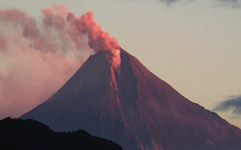 Continúan las explosiones del volcán ecuatoriano Sangay